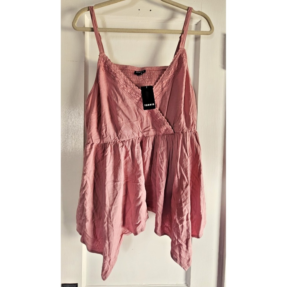 NWT TORRID baby doll Rayon slub surplice lace trim Cami pink woman 1X 14-16